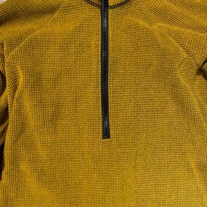 Melanzana Women’s Yellow XL Sweatshirt